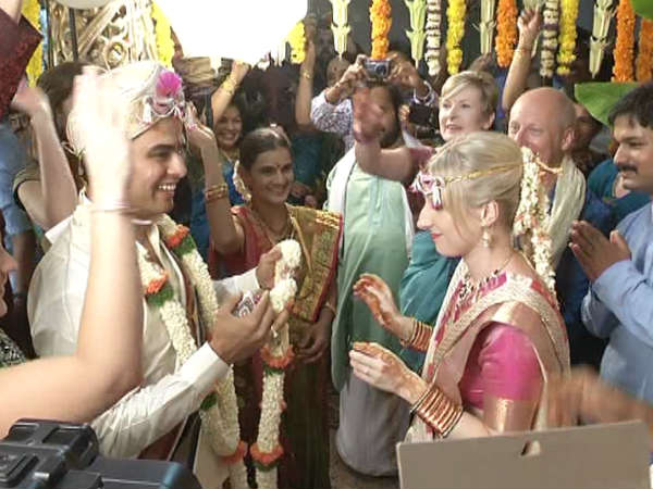 ಇಬ್ಬರ ಮದುವೆಗೆ ರಾಮಕೃಷ್ಣ ಗ್ರೀನ್ ಸಿಗ್ನಲ್