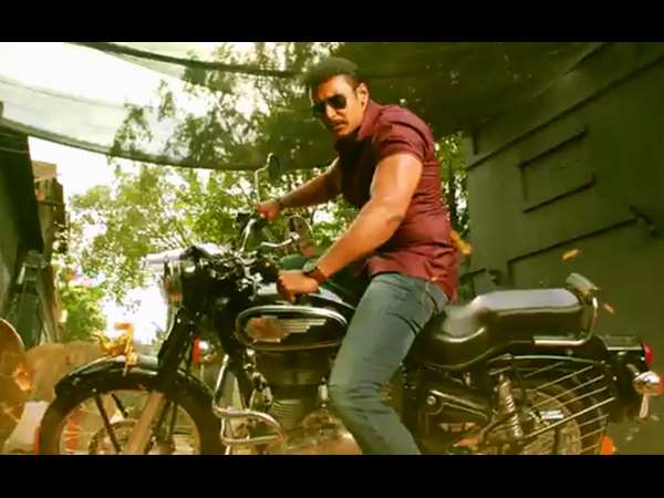 ವರ್ಲ್ಡ್ ವೈಡ್ 450 ಥಿಯೇಟರು?