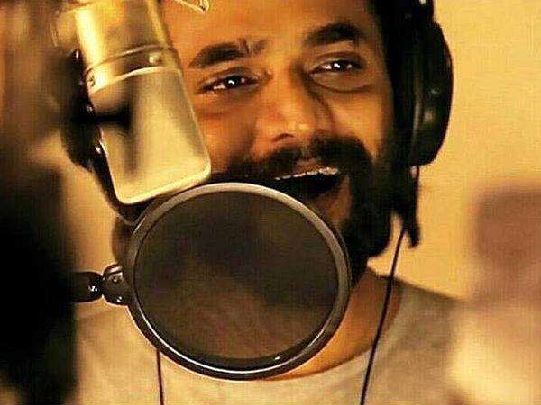 Watch Kannada movie 'Rathaavara' Song Teaser Sung by Sri Murali