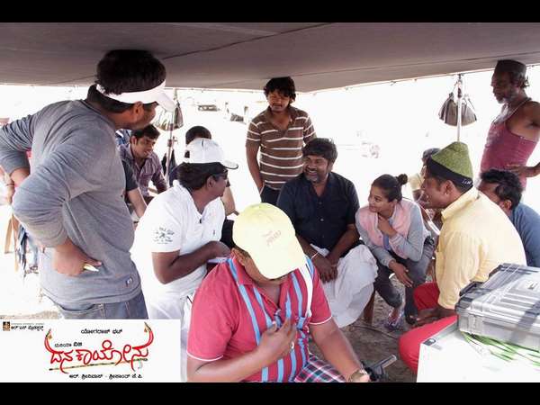 ಶಾಟ್ ವಿವರಿಸುತ್ತಿರುವ ಭಟ್ರು