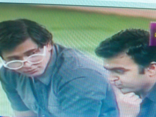 ಸ್ವಿಮ್ಮಿಂಗ್ ಫೂಲ್ ನಲ್ಲಿ ಆಟ ಸ್ವಿಮ್ಮಿಂಗ್ ಫೂಲ್ ನಲ್ಲಿ ಆಟ