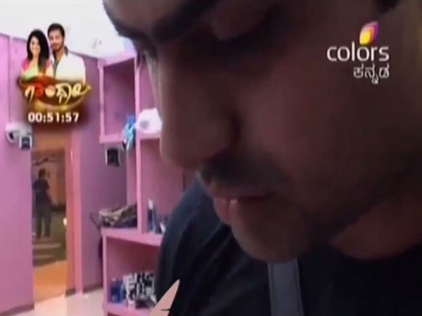 ಕಾಲರ್ ಕೇಳಿದ ಪ್ರಶ್ನೆ ಏನು?