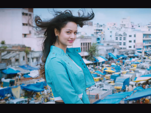 ಶಾನ್ವಿ ಶ್ರೀವಾಸ್ತವ್