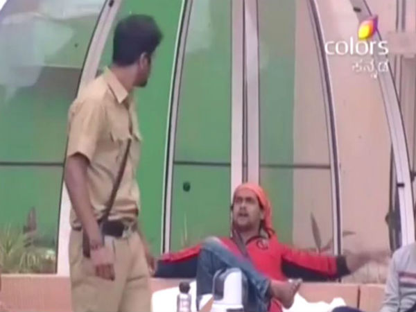 ವೈಯುಕ್ತಿಕ ಆರೋಪ ಆರಂಭ 