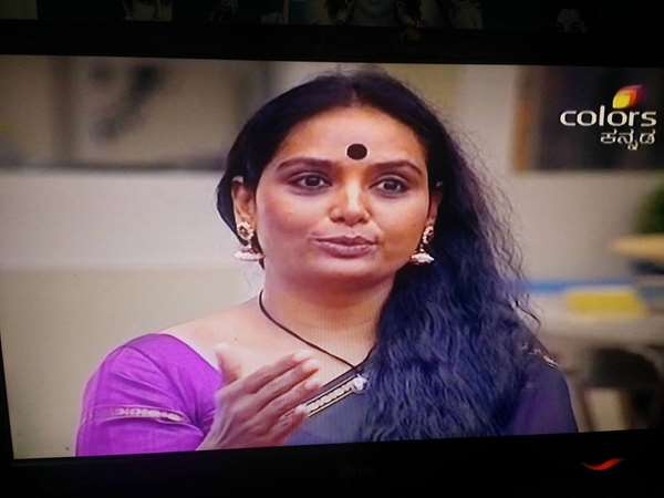 ನಾನು ಕುರಿ ಸಾಕೋಳು ಅಲ್ಲ-ಶ್ರುತಿ