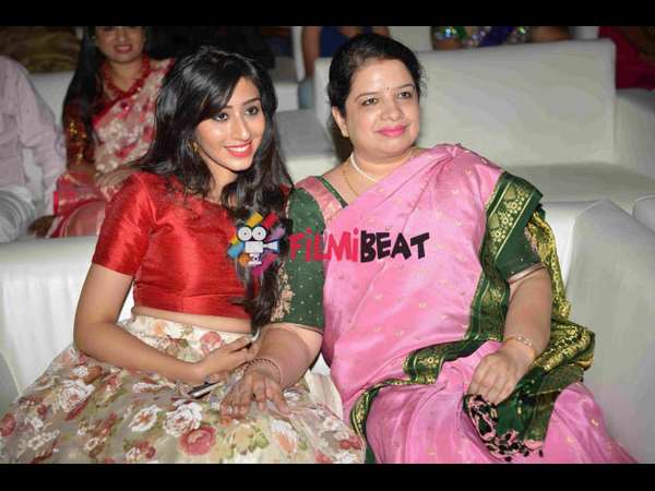 ಹೀರೋಯಿನ್ ಯಾರು?