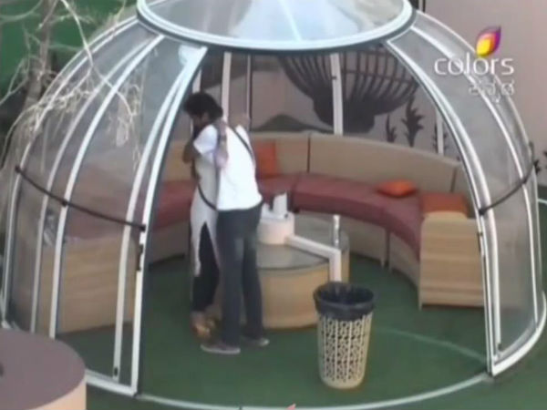 ಅಯ್ಯಪ್ಪ-ಪೂಜಾ ಮತ್ತೆ ತಬ್ಬಿಕೊಂಡರು!