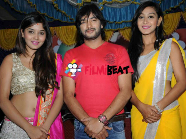 ವಾಟ್ಸಪ್ ಲವ್ ವಾಟ್ಸಪ್ ಲವ್