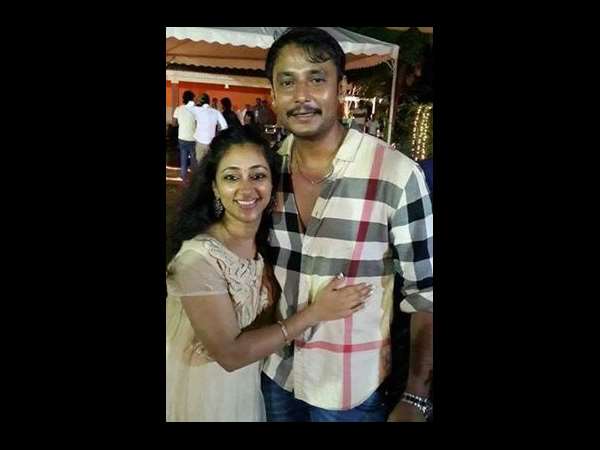 ಸ್ಥಳಕ್ಕೆ ಪೊಲೀಸ್ ಆಗಮನ ಸ್ಥಳಕ್ಕೆ ಪೊಲೀಸ್ ಆಗಮನ