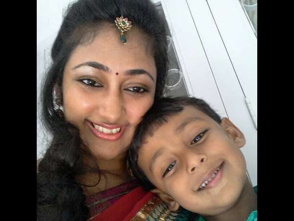 ಎರಡು ದೂರು ದಾಖಲಿಸಿಕೊಂಡ ಪೊಲೀಸರು ಎರಡು ದೂರು ದಾಖಲಿಸಿಕೊಂಡ ಪೊಲೀಸರು