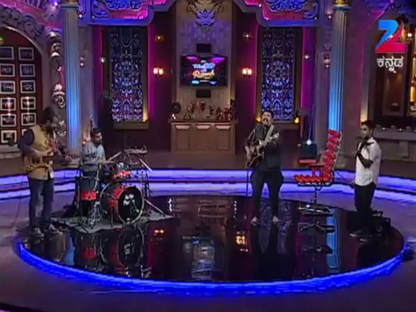 ಬ್ಯಾಂಡ್ ಶುರು ಆಯ್ತು