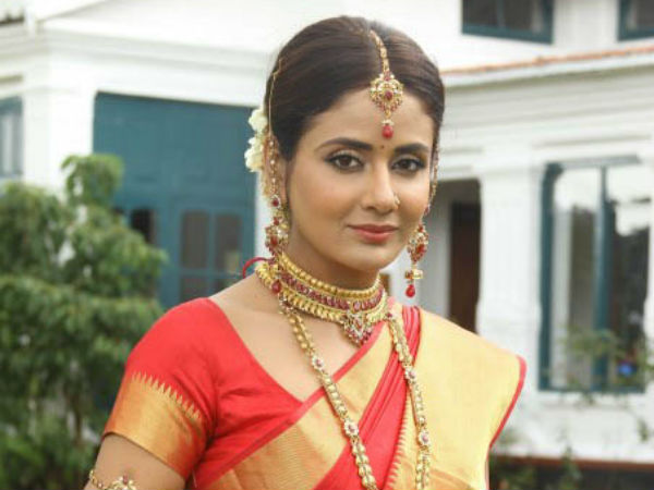 ಪಾರುಲ್ ಯಾದವ್ ಸೂಪರ್ ಬಿಡಿ