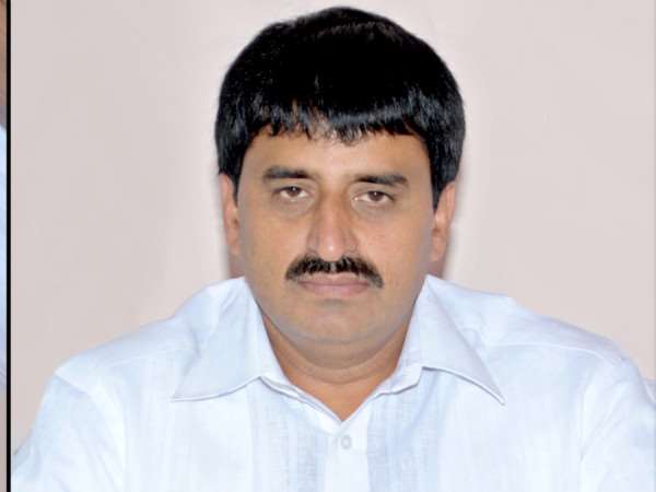 ಸೈನಿಕರ ಸ್ಥಿತಿ-ಗತಿ ತೆರೆಯ ಮೇಲೆ ಸೈನಿಕರ ಸ್ಥಿತಿ-ಗತಿ ತೆರೆಯ ಮೇಲೆ