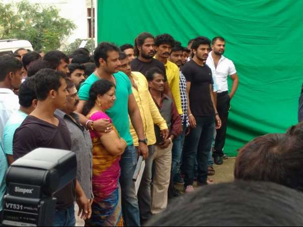 * ಇವತ್ತು ನಿಮ್ಮ ತಾಯಿಯ (ಗಿರಿಜಾ ಲೋಕೇಶ್) ಕಣ್ಣಲ್ಲಿ ಖುಷಿ ಕಾಣ್ತಿತ್ತು..!