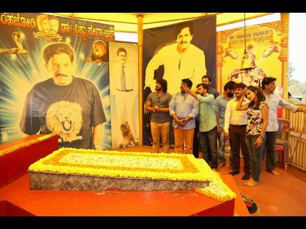 Actor Sudeep Tweets about Dr.Vishnuvardhan memorial