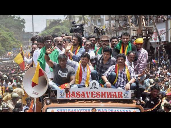 ರಸ್ತೆಗಿಳಿಯಲಿರುವ ಸ್ಯಾಂಡಲ್ ವುಡ್ ಸ್ಟಾರ್ಸ್