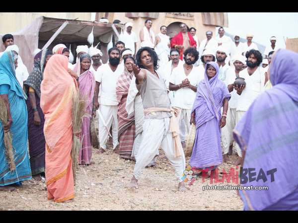 ಕಾಸ್ಟ್ಯೂಮ್ಸ್ ಚೆನ್ನಾಗಿದೆ.!