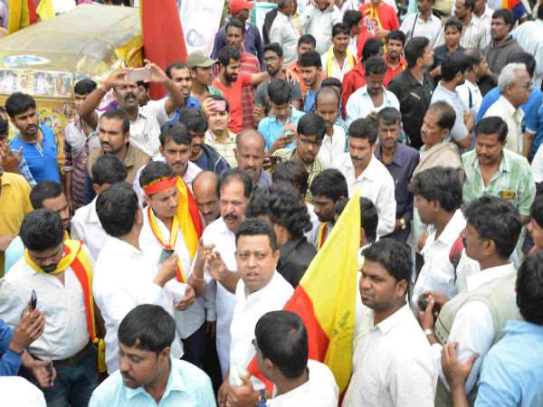 ಯರ್ಯಾರು ಬರ್ಲಿಲ್ಲ.?