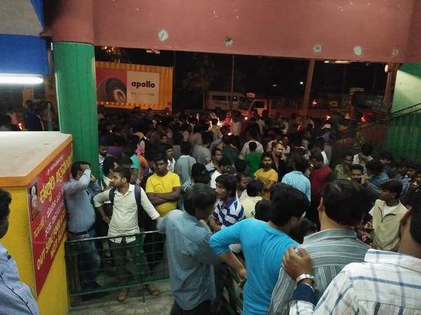 ಈಶ್ವರಿ ಚಿತ್ರಮಂದಿರದಲ್ಲಿ ಸ್ಪೆಷಲ್ ಶೋ