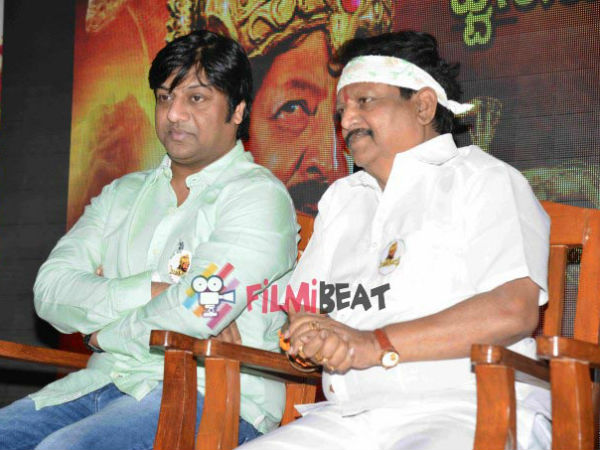 ಪ್ರಚಾರ ಪ್ರಿಯ?