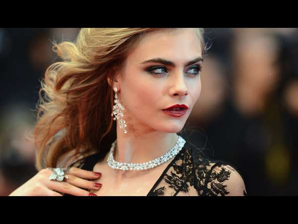 Hollywood Actress-Model Cara Delevingne lost her virginity at 18