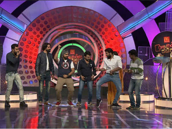 ಶೋನಲ್ಲಿ ಬೆವರಿಳಿಸಿದ ನಿರೂಪಕರು