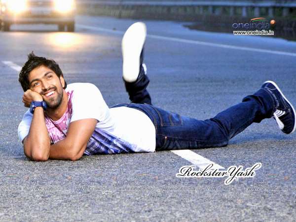 ಯಶ್ ಅವರೇ ಸ್ಪಷ್ಟನೆ ಕೊಡಿ