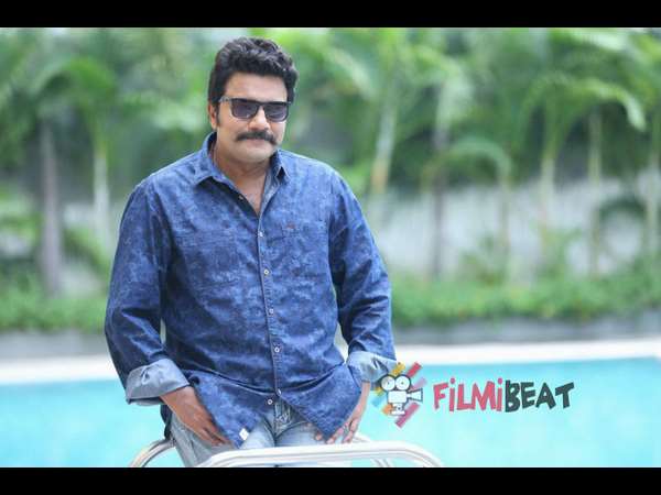 ಸಾಯಿಕುಮಾರ್ ಚಿತ್ರದಲ್ಲಿ 'ಬಾಂಬ್ ಸ್ಪೋಟದ ಅವಘಡ' ಸಾಯಿಕುಮಾರ್ ಚಿತ್ರದಲ್ಲಿ 'ಬಾಂಬ್ ಸ್ಪೋಟದ ಅವಘಡ'