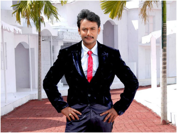 ಇಬ್ಬರು ನಾಯಕಿಯರು ಇಬ್ಬರು ನಾಯಕಿಯರು