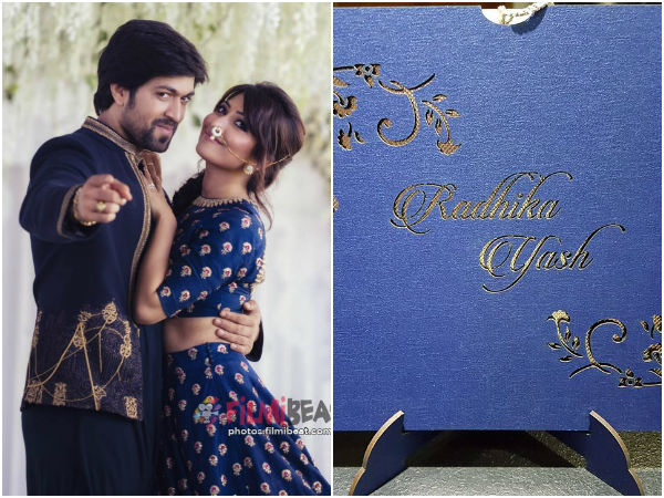 ವುಡನ್ ಫ್ರೇಮ್ ಇನ್ವಿಟೇಷನ್