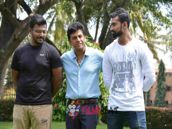 ಶಿವಣ್ಣ ಜೊತೆಗೆ 'ಲೂಸ್ ಮಾದ' ಕೈಯಲ್ಲೂ ಲಾಂಗ್.!