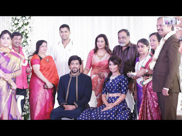 ಉಡುಗೊರೆ ತರಬೇಡಿ, ಹಾರೈಸಿ ಸಾಕು.. ಉಡುಗೊರೆ ತರಬೇಡಿ, ಹಾರೈಸಿ ಸಾಕು..