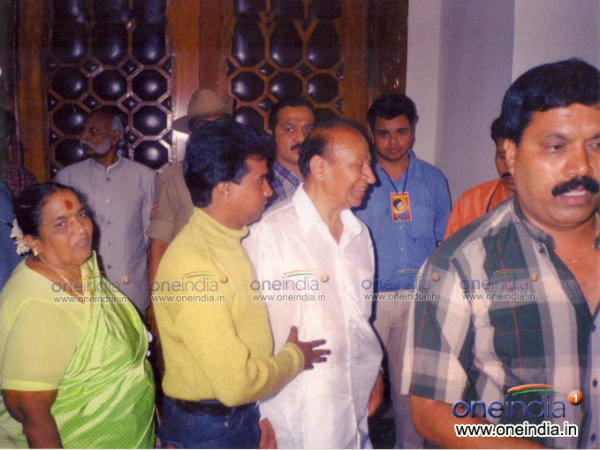 Dr Raj Statue at Rajajinagar Finally Unveiled