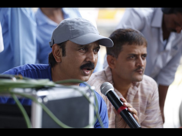 ರಮೇಶ್ ಅರವಿಂದ್ ನಿರ್ದೇಶನ ಹೇಗಿದೆ?