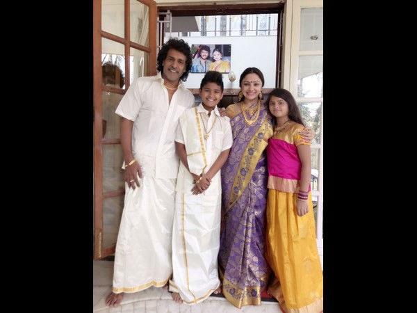 ಉಪೇಂದ್ರ ಮನೆಯಲ್ಲಿ ಭರ್ಜರಿ ಹಬ್ಬ ಉಪೇಂದ್ರ ಮನೆಯಲ್ಲಿ ಭರ್ಜರಿ ಹಬ್ಬ