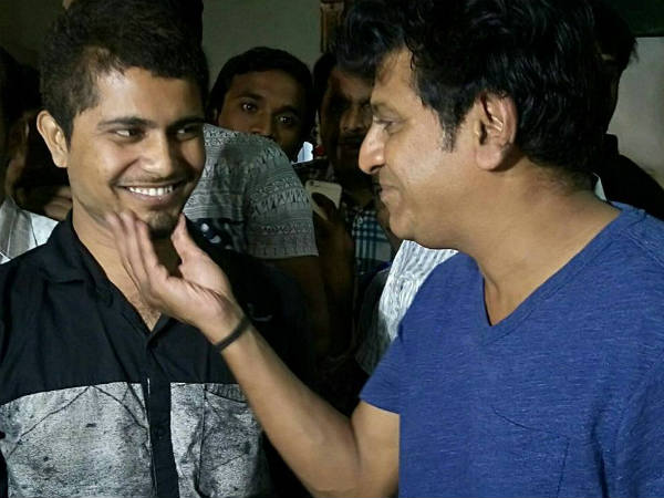 ಖಂಡಿಸಿದರೂ.. ಪ್ರೀತಿಸುತ್ತೇನೆ.!