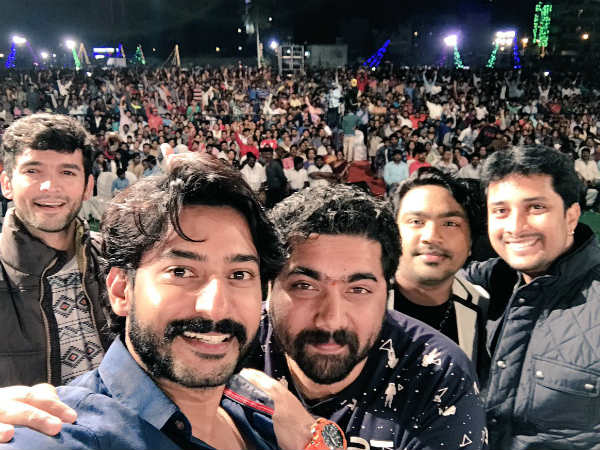 ನಾಲ್ಕು ಚೂರು ರಂಜನೆ ಜೋರು - ವಿಜಯವಾಣಿ