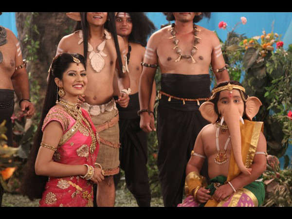 ಸ್ಟಾರ್ ಸುವರ್ಣ ವಾಹಿನಿ ಕೊಡುಗೆ