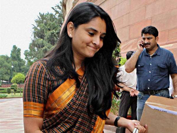 ಯಾಕೆ ಮೌನವಾಗಿದ್ದಾರೆ?