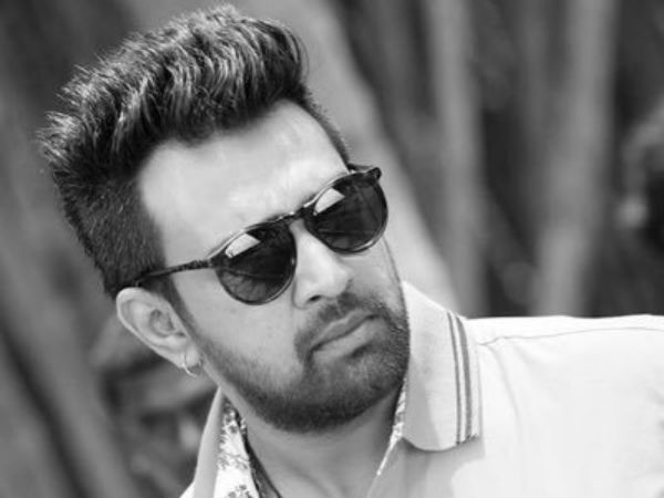 'ಆಕೆ' ಜೊತೆ ಬಿಜಿ.!