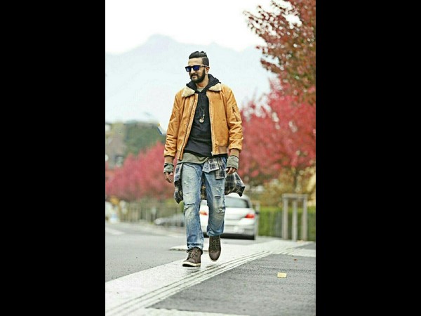 ಬಾಕಿ ಎಲ್ಲಾ ತೆರೆಮೇಲೆ