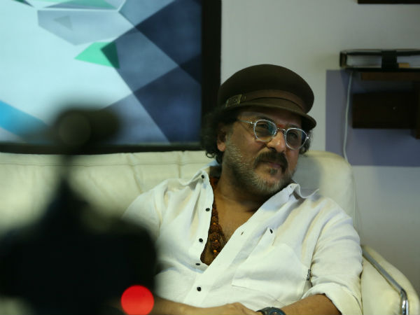 ಸಂದರ್ಶನ ನಿರೀಕ್ಷಿಸಿ...