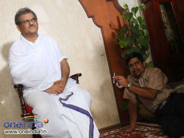 ವಿರೇಂದ್ರ ಹೆಗಡೆ ವಿರೇಂದ್ರ ಹೆಗಡೆ