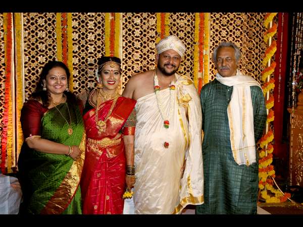 Apurva Kasaravalli weds Vandana Supriya 