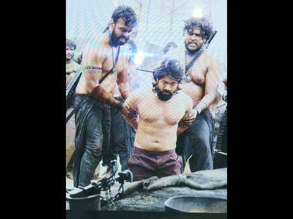 1970ರ ಕಥೆ ಹೊಂದಿದೆ 1970ರ ಕಥೆ ಹೊಂದಿದೆ