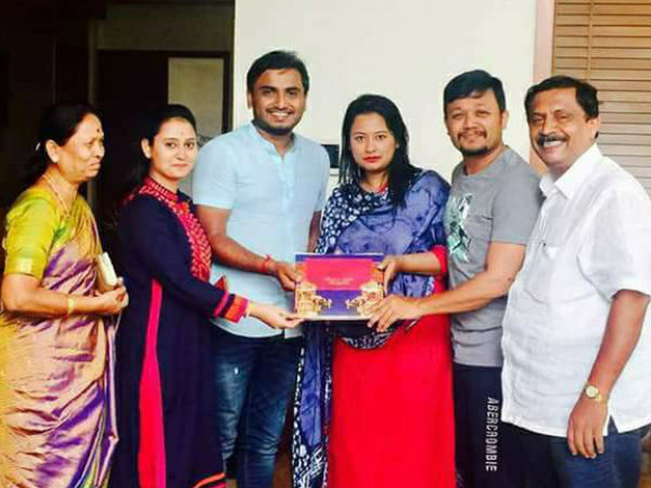 ಗೋಲ್ಡನ್ ಸ್ಟಾರ್ ದಂಪತಿ