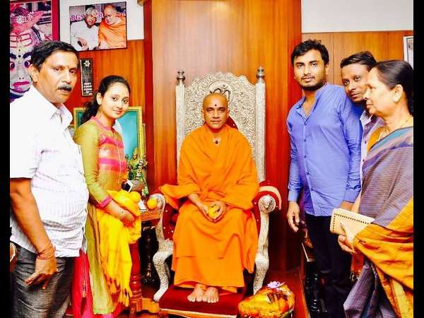 ಶ್ರೀಮಠದಲ್ಲಿ ಊಟ 