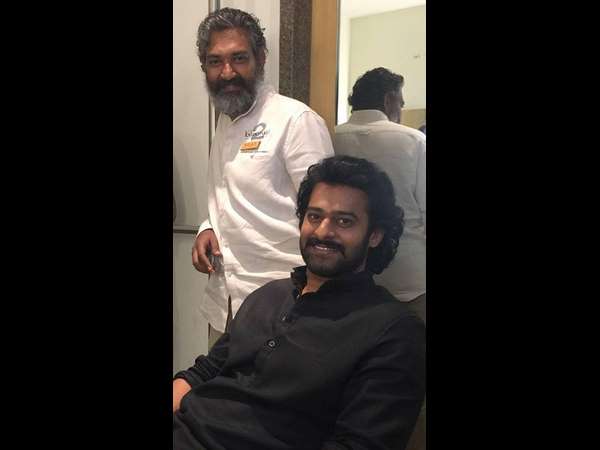 ಬಳ್ಳಾರಿಯಲ್ಲಿ 'ಬಾಹುಬಲಿ' ನೋಡಿದ ಮೌಳಿ!