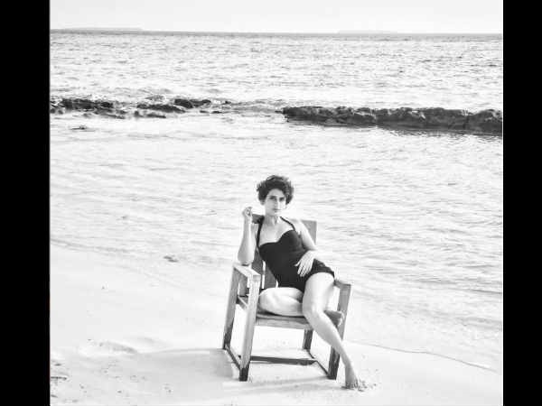 ಬಿಕಿನಿ ಬೇಬ್ ಆದ ಫಾತಿಮಾ 