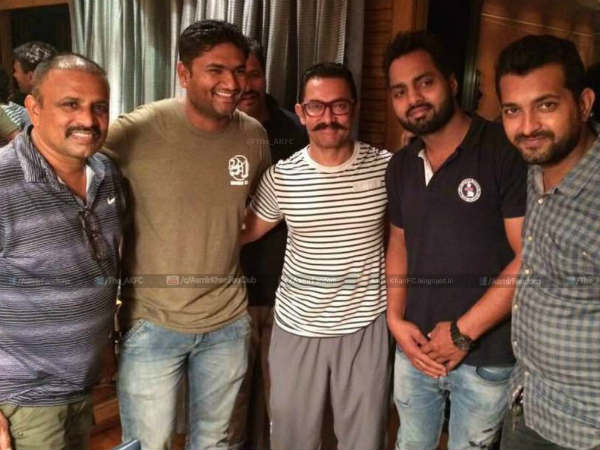 'Aamir Khan' undergoes another unbelievable transformation 